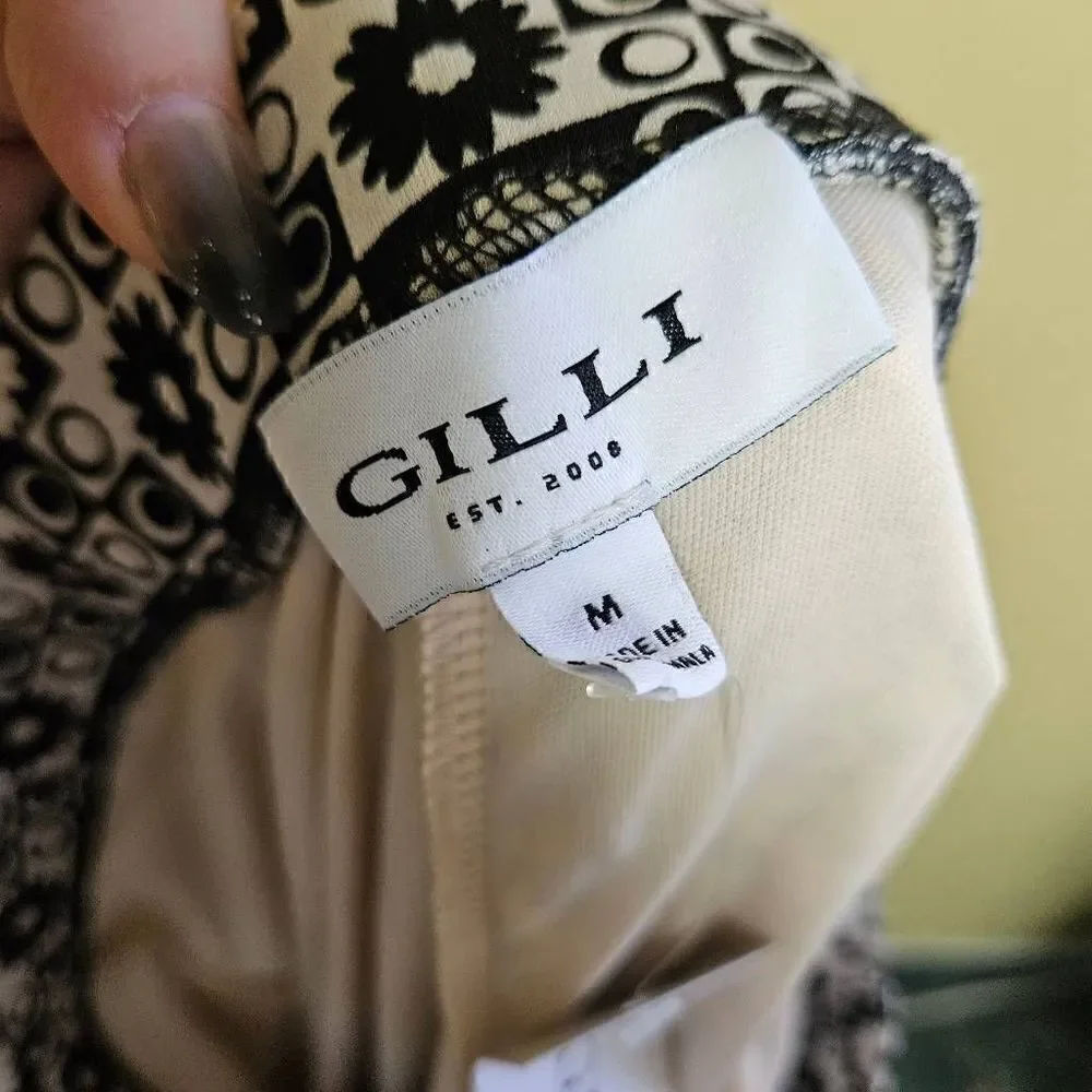 NWT Gilli Geometric Skirt